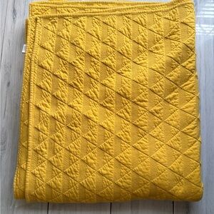 Triangle Stitched Jersey Quilt King - Project 62™ + Nate Berkus™